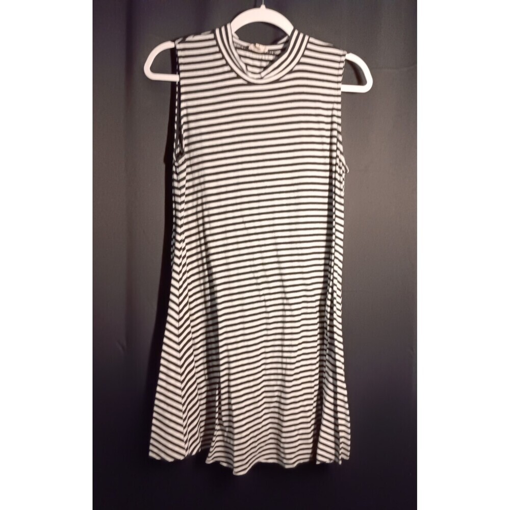 POL Black White Stripe Sleeveless High Neck Swing Dress Women’s Large